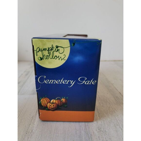 Lemax Cemetery Gate 2005 Halloween Village accessory - Picture 6 of 7